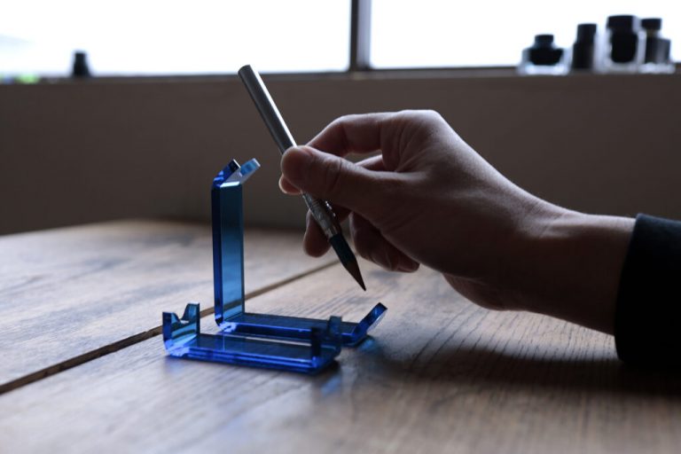 KUWABARA（クワバラ）アクリルペンスタンドONE　LOW＆HIGH